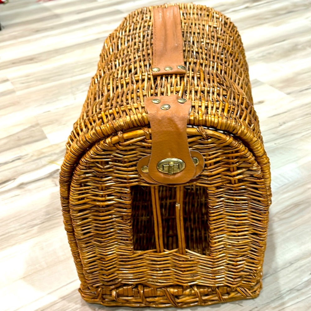 Antique Pet Carrier